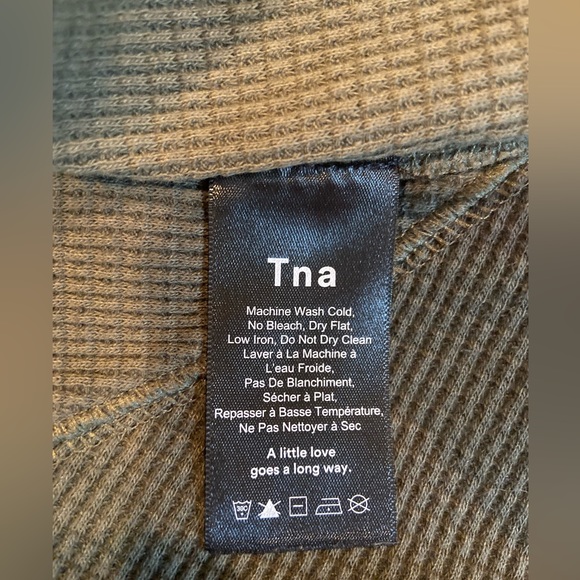 TNA Oversized Waffle T Shirt in Camo - Size 1 - Picture 4 of 6